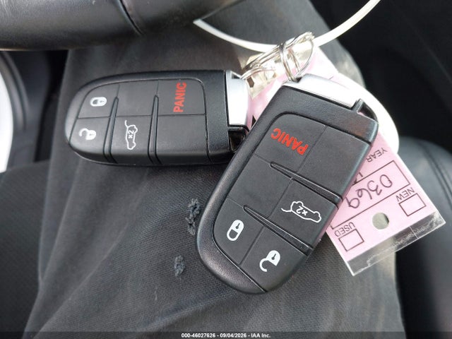 2019 Jeep Grand Cherokee Laredo E 4x4 მანქანა იყიდება აუქციონზე, vin: 1C4RJFAGXKC674774, აუქციონის ნომერი: 46027626