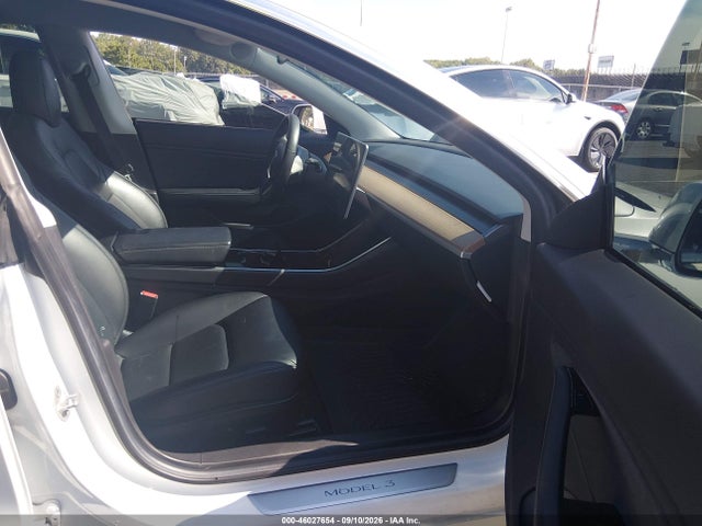 5YJ3E1EB0KF493326 Tesla Model 3 Long Range/performance