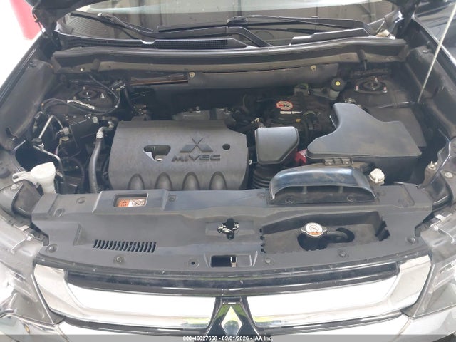 Продажа на аукционе авто 2018 Mitsubishi Outlander Sel, vin: JA4AD3A36JZ054168, номер лота: 46027658