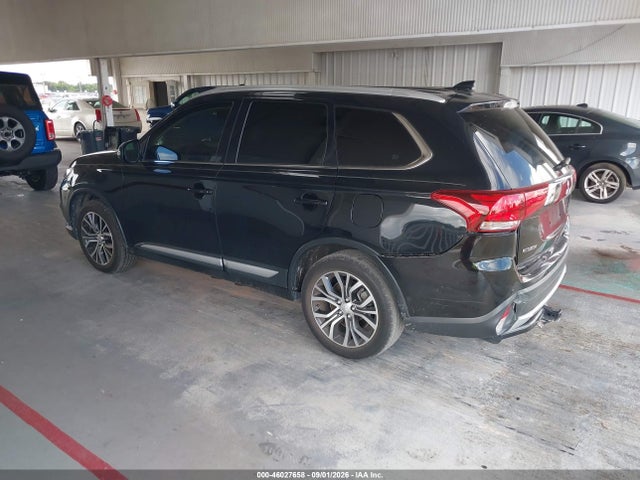 Продажа на аукционе авто 2018 Mitsubishi Outlander Sel, vin: JA4AD3A36JZ054168, номер лота: 46027658