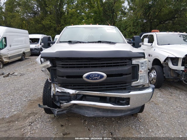 Продажа на аукционе авто 2017 Ford F-350 Chassis Xl, vin: 1FD8W3HT2HEE81252, номер лота: 46027664