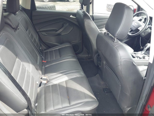 46027673 :رقم المزاد ، 1FMCU9J93JUB58051 vin ، 2018 Ford Escape Titanium مزاد بيع