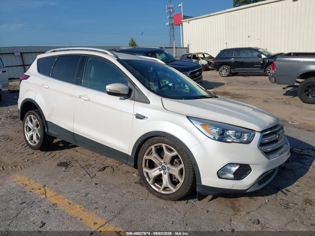 46027674 :رقم المزاد ، 1FMCU0J94KUA49742 vin ، 2019 Ford Escape Titanium مزاد بيع