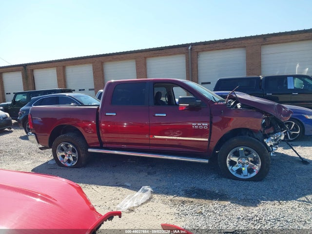 46027684 :رقم المزاد ، 1C6RR7LGXHS756747 vin ، 2017 Ram 1500 Big Horn  4x4 5'7 Box مزاد بيع
