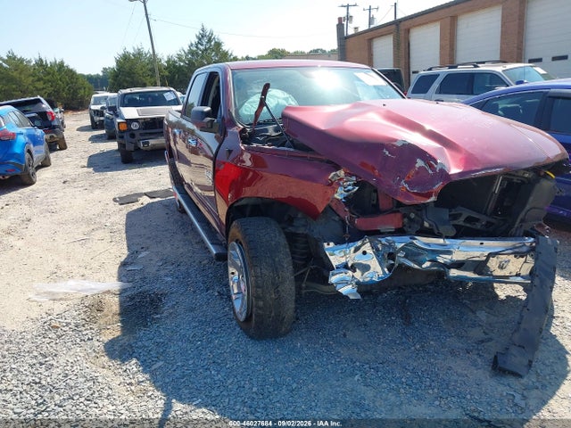 46027684 :رقم المزاد ، 1C6RR7LGXHS756747 vin ، 2017 Ram 1500 Big Horn  4x4 5'7 Box مزاد بيع