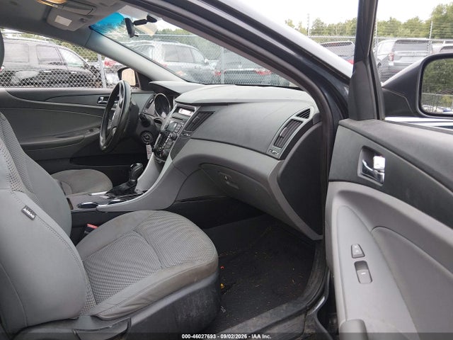 2011 Hyundai Sonata Gls მანქანა იყიდება აუქციონზე, vin: 5NPEB4AC2BH106262, აუქციონის ნომერი: 46027693