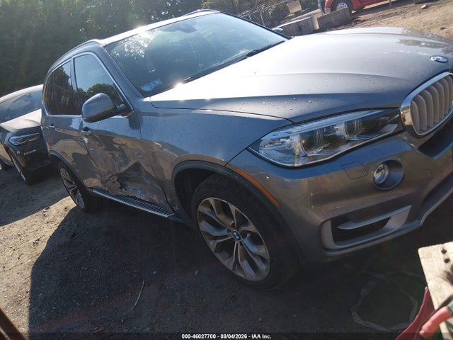 46027700 :رقم المزاد ، 5UXKR6C57F0J76009 vin ، 2015 Bmw X5 Xdrive50i مزاد بيع
