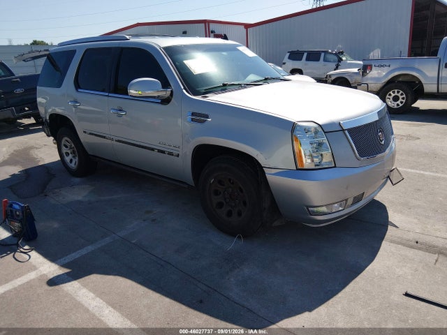 Aukcja sprzedaży 2011 Cadillac Escalade Premium, vin: 1GYS3CEF1BR117500, numer aukcji: 46027737