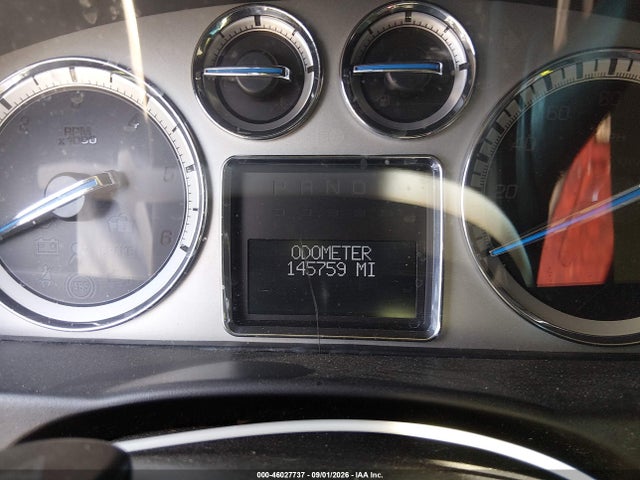 46027737 :رقم المزاد ، 1GYS3CEF1BR117500 vin ، 2011 Cadillac Escalade Premium مزاد بيع