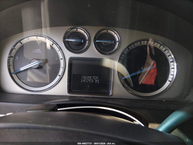46027737 :رقم المزاد ، 1GYS3CEF1BR117500 vin ، 2011 Cadillac Escalade Premium مزاد بيع