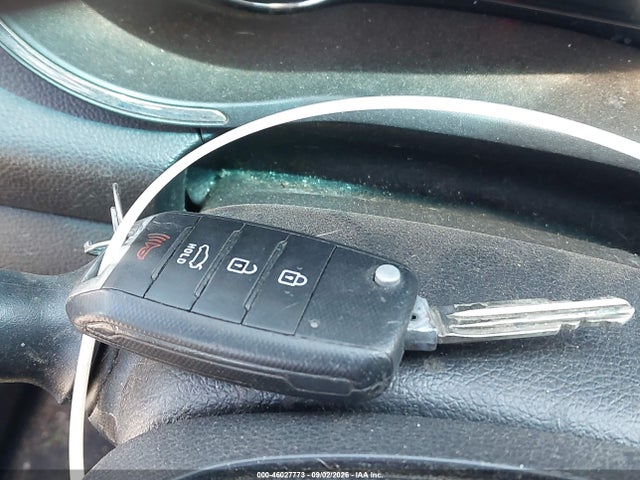 46027773 :رقم المزاد ، KNAFX4A61F5317293 vin ، 2015 Kia Forte Lx مزاد بيع