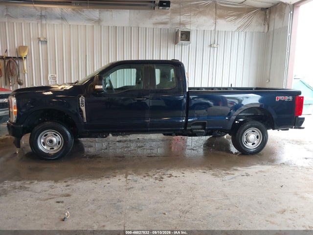 46027832 :رقم المزاد ، 1FT7X2BA5PED80025 vin ، 2023 Ford F-250 Xl مزاد بيع