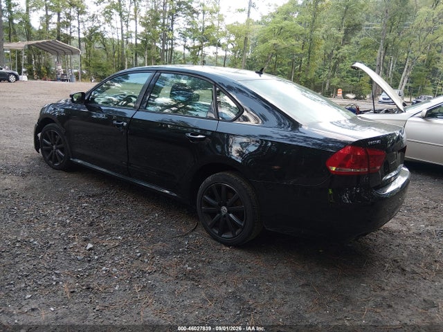 46027839 :رقم المزاد ، 1VWAS7A36FC072258 vin ، 2015 Volkswagen Passat 1.8t S مزاد بيع