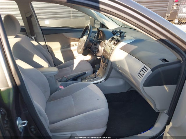46027875 :رقم المزاد ، JTDBU4EE0B9126589 vin ، 2011 Toyota Corolla Le مزاد بيع