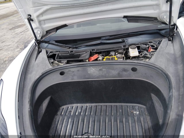 Продаж на аукціоні авто 2022 Tesla Model 3 Rear-wheel Drive, vin: 5YJ3E1EA1NF102700, номер лоту: 46027886