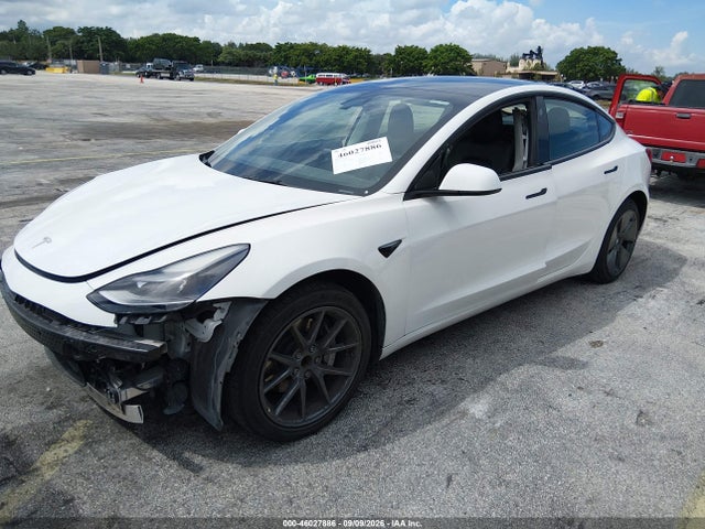 Продаж на аукціоні авто 2022 Tesla Model 3 Rear-wheel Drive, vin: 5YJ3E1EA1NF102700, номер лоту: 46027886