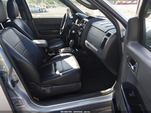 Продаж на аукціоні авто 2011 Ford Escape Limited, vin: 1FMCU9EG2BKB18498, номер лоту: 46027893