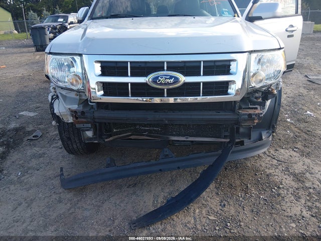 Продаж на аукціоні авто 2011 Ford Escape Limited, vin: 1FMCU9EG2BKB18498, номер лоту: 46027893