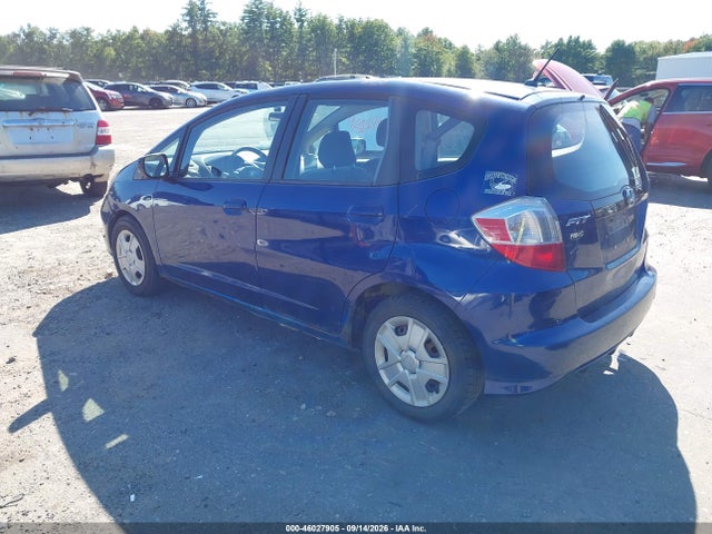 46027905 :رقم المزاد ، JHMGE8G30DC032190 vin ، 2013 Honda Fit مزاد بيع