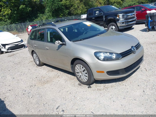 2013 Volkswagen Jetta Sportwagen 2.5l S მანქანა იყიდება აუქციონზე, vin: 3VWPP7AJ2DM647008, აუქციონის ნომერი: 46027910