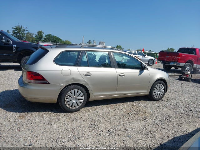 Aukcja sprzedaży 2013 Volkswagen Jetta Sportwagen 2.5l S, vin: 3VWPP7AJ2DM647008, numer aukcji: 46027910