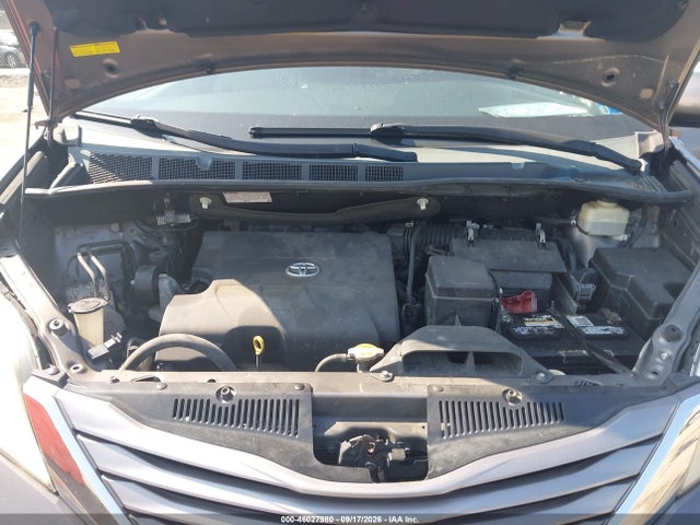 Продаж на аукціоні авто 2016 Toyota Sienna Xle 8 Passenger, vin: 5TDYK3DC2GS699545, номер лоту: 46027980