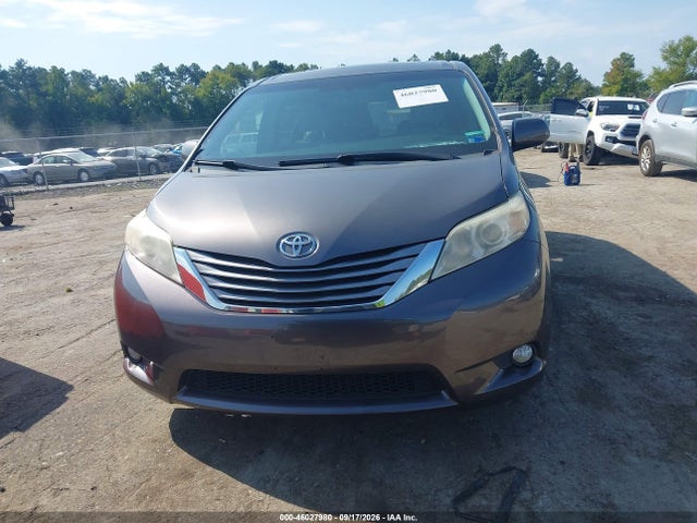 Продаж на аукціоні авто 2016 Toyota Sienna Xle 8 Passenger, vin: 5TDYK3DC2GS699545, номер лоту: 46027980
