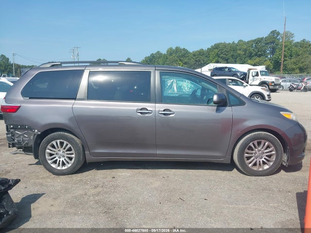 Продаж на аукціоні авто 2016 Toyota Sienna Xle 8 Passenger, vin: 5TDYK3DC2GS699545, номер лоту: 46027980