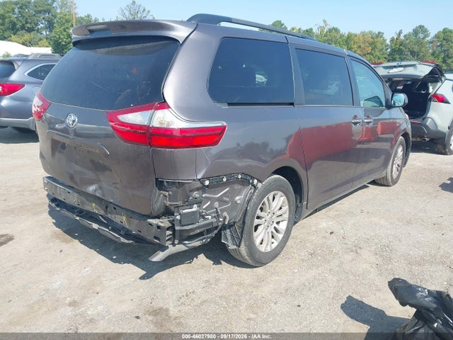 Продаж на аукціоні авто 2016 Toyota Sienna Xle 8 Passenger, vin: 5TDYK3DC2GS699545, номер лоту: 46027980