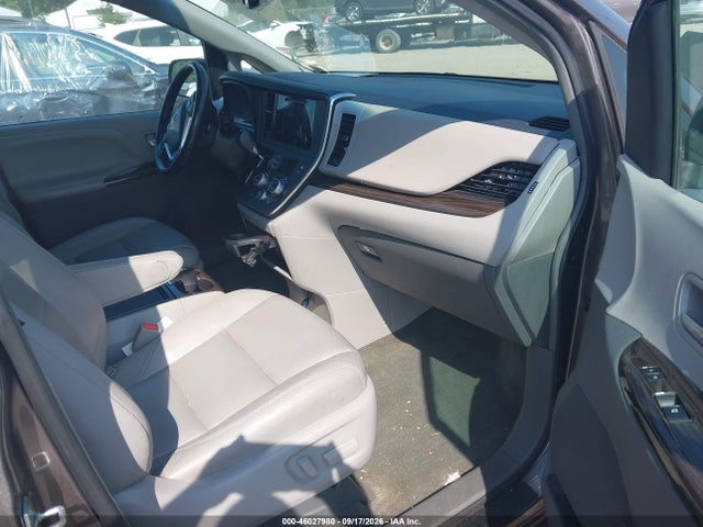 Продаж на аукціоні авто 2016 Toyota Sienna Xle 8 Passenger, vin: 5TDYK3DC2GS699545, номер лоту: 46027980
