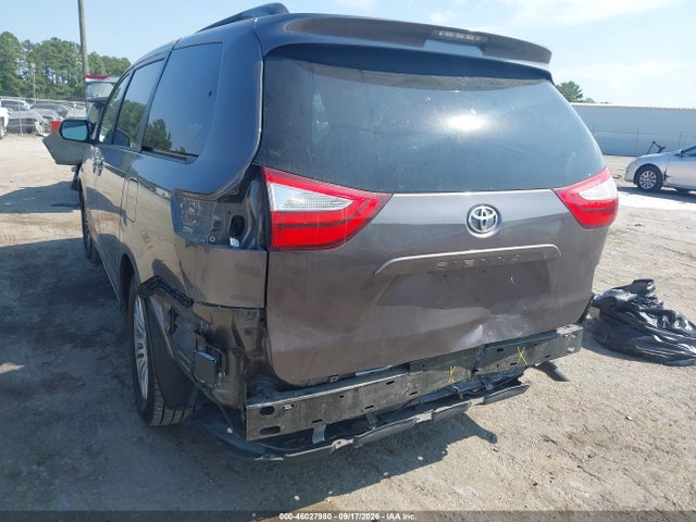 Продаж на аукціоні авто 2016 Toyota Sienna Xle 8 Passenger, vin: 5TDYK3DC2GS699545, номер лоту: 46027980