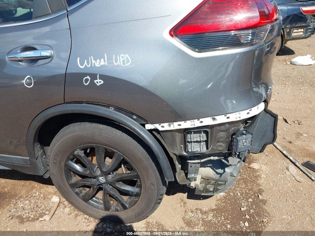 46027989 :رقم المزاد ، 5N1AT2MT2HC891720 vin ، 2017 Nissan Rogue Sv مزاد بيع