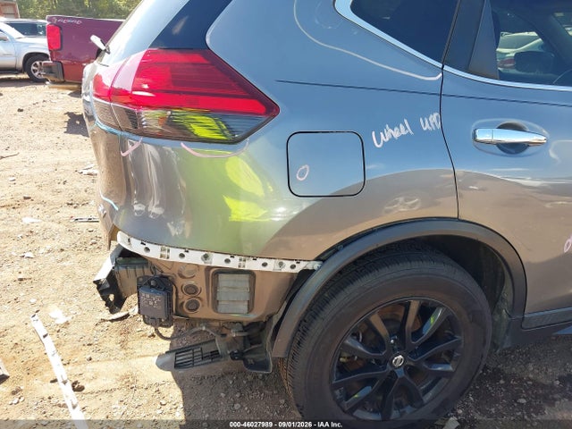 46027989 :رقم المزاد ، 5N1AT2MT2HC891720 vin ، 2017 Nissan Rogue Sv مزاد بيع
