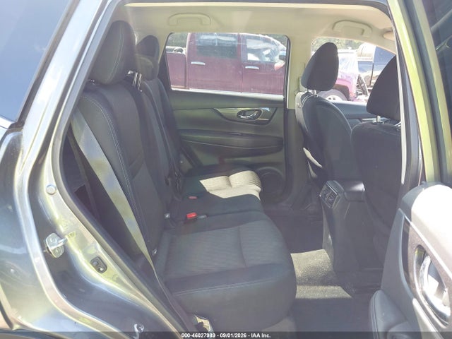 46027989 :رقم المزاد ، 5N1AT2MT2HC891720 vin ، 2017 Nissan Rogue Sv مزاد بيع