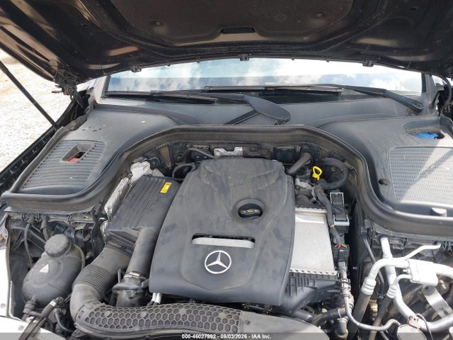 46027992 :رقم المزاد ، WDC0G4KB4JV058662 vin ، 2018 Mercedes-benz Glc 300 4matic مزاد بيع