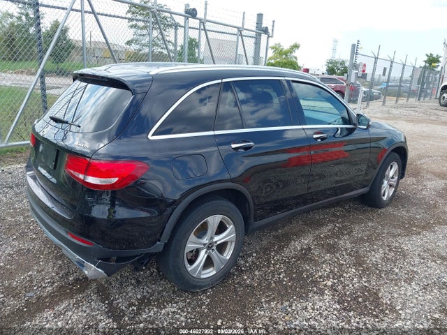 46027992 :رقم المزاد ، WDC0G4KB4JV058662 vin ، 2018 Mercedes-benz Glc 300 4matic مزاد بيع