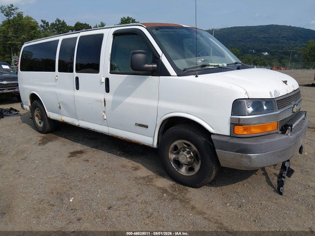 46028011 :رقم المزاد ، 1GAHG39U751161610 vin ، 2005 Chevrolet Express مزاد بيع
