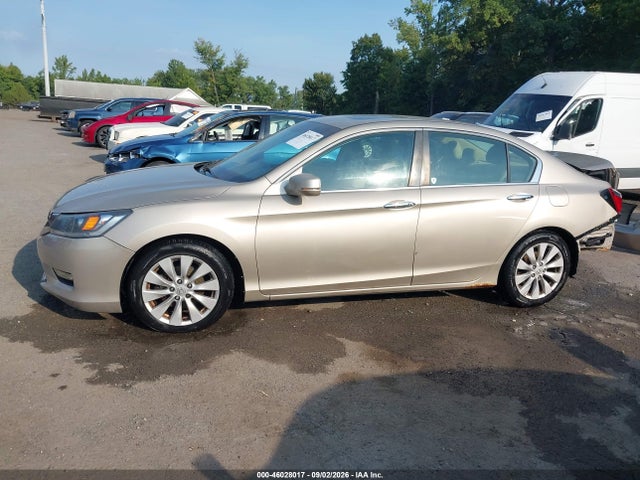 46028017 :رقم المزاد ، 1HGCR2F77EA084162 vin ، 2014 Honda Accord Ex مزاد بيع