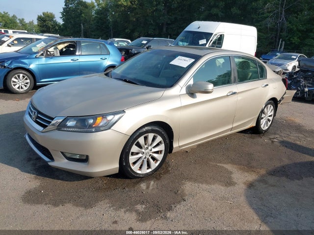 46028017 :رقم المزاد ، 1HGCR2F77EA084162 vin ، 2014 Honda Accord Ex مزاد بيع