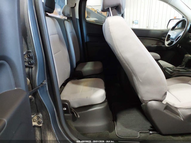 46028029 :رقم المزاد ، 1GCHTBEAXH1245725 vin ، 2017 Chevrolet Colorado Wt مزاد بيع