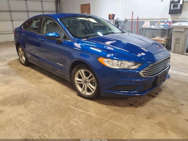 46028077 :رقم المزاد ، 3FA6P0UUXJR271545 vin ، 2018 Ford Fusion Hybrid S مزاد بيع