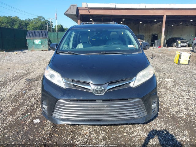 Продажа на аукционе авто 2018 Toyota Sienna Xle 7 Passenger, vin: 5TDDZ3DC4JS197198, номер лота: 46028085