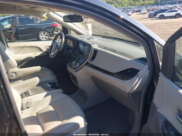 Продажа на аукционе авто 2018 Toyota Sienna Xle 7 Passenger, vin: 5TDDZ3DC4JS197198, номер лота: 46028085