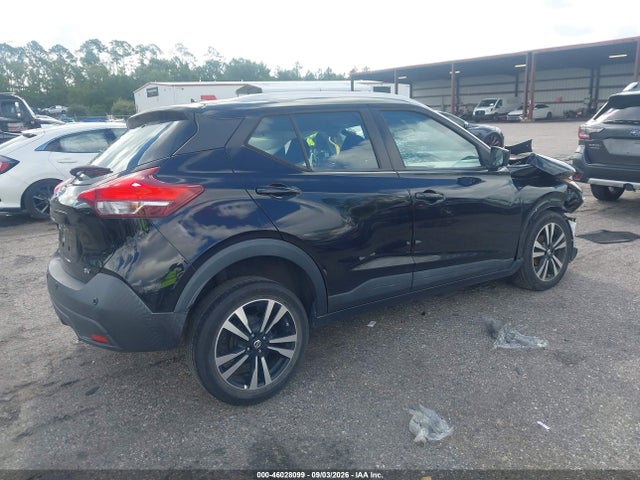 46028099 :رقم المزاد ، 3N1CP5CV6LL479547 vin ، 2020 Nissan Kicks Sv Xtronic Cvt مزاد بيع