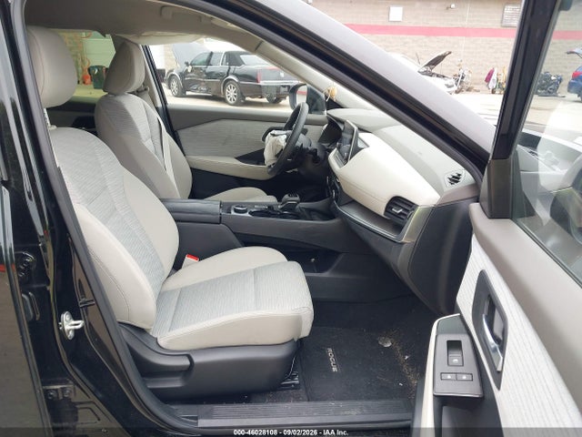 46028108 :رقم المزاد ، JN8BT3BB9PW199867 vin ، 2023 Nissan Rogue Sv Intelligent Awd مزاد بيع