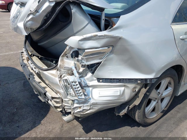 46028127 :رقم المزاد ، 4T1BF3EK2AU027225 vin ، 2010 Toyota Camry Se مزاد بيع
