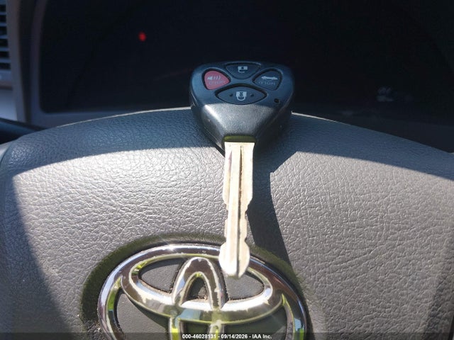 46028131 :رقم المزاد ، 4T4BF3EK9BR131010 vin ، 2011 Toyota Camry Le مزاد بيع