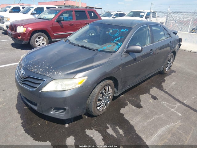 46028131 :رقم المزاد ، 4T4BF3EK9BR131010 vin ، 2011 Toyota Camry Le مزاد بيع