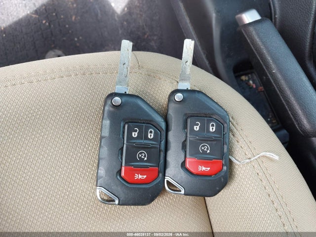 Продажа на аукционе авто 2020 Jeep Gladiator Sport S 4x4, vin: 1C6HJTAG2LL108465, номер лота: 46028137