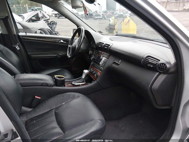 Продажа на аукционе авто 2005 Mercedes-benz C 240 Luxury 4matic, vin: WDBRF81J55F643250, номер лота: 46028147